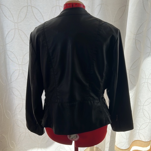 Dark blue simulated leather blazer - Picture 3 of 6